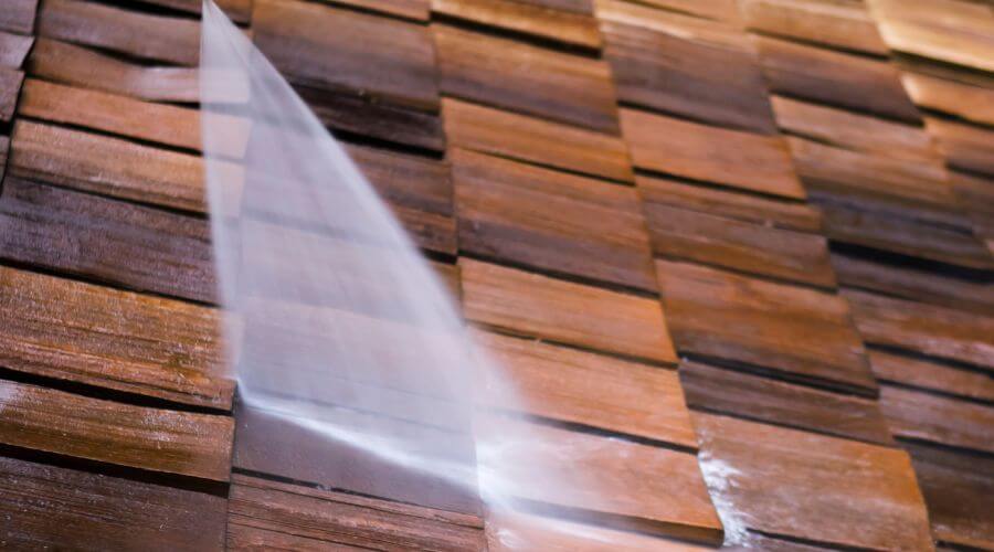 Expert flood damage restoration services in Lansing, IL